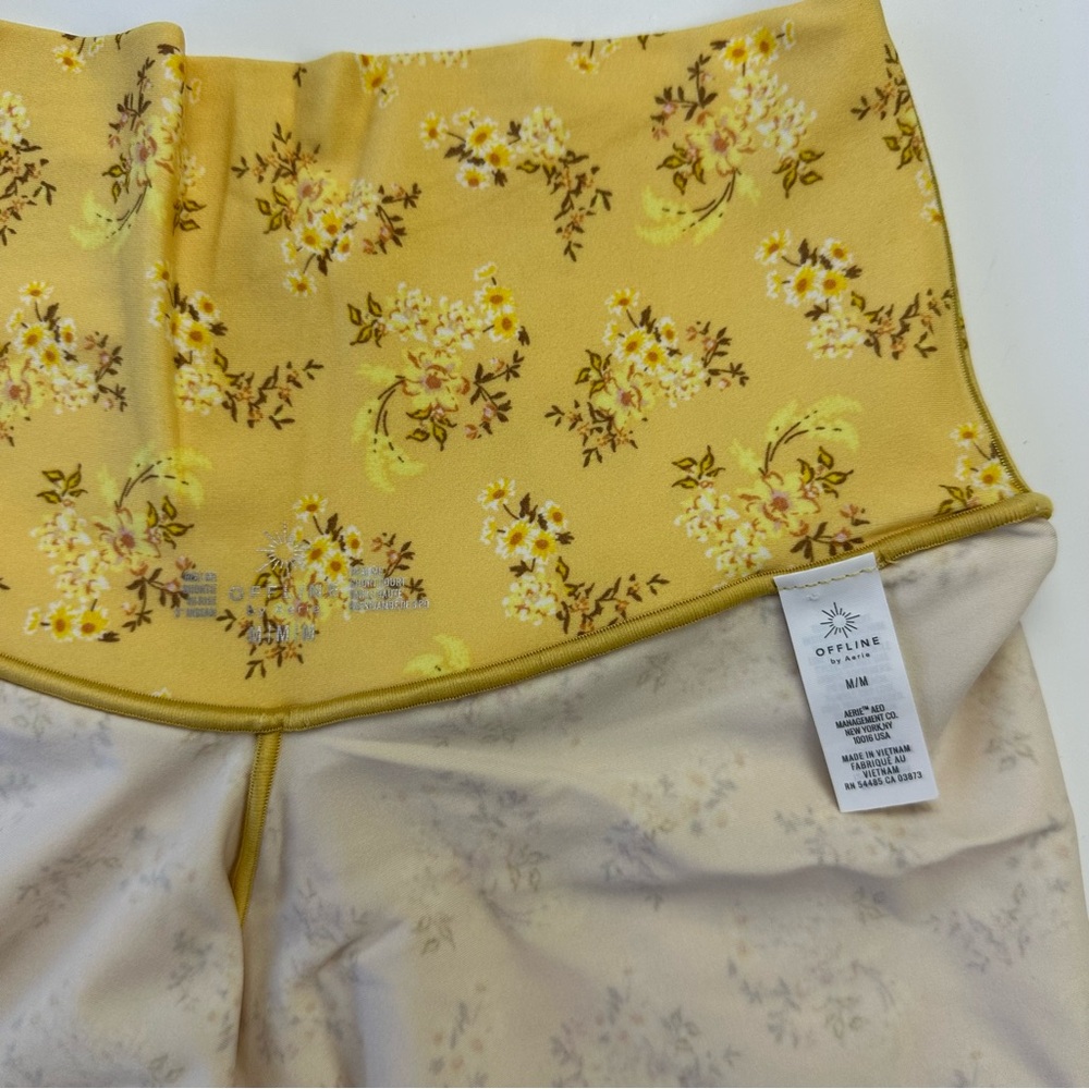 OFFLINE Real Me High Waisted Crossover 3” Shortie - Picture 3 of 5